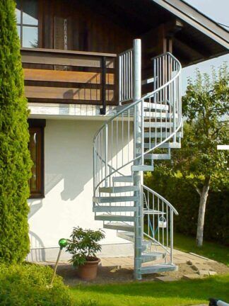 spindel-treppen-bramsteidl-003-324x432 spindel-treppen-bramsteidl-003-324x432